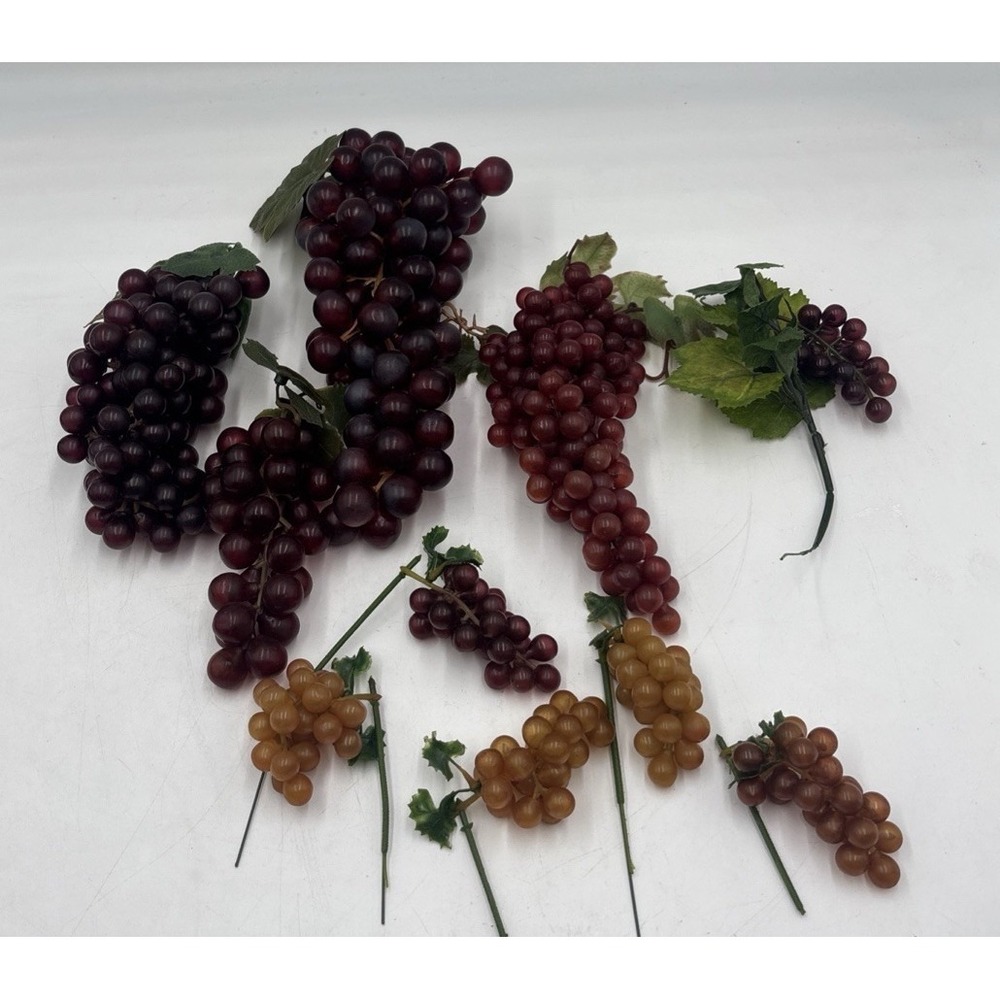 VINTAGE FAUX GRAPE CLUSTERS LOT OF 10 ASSORTED COLORS RUBBER WITH FAUX LEAVES